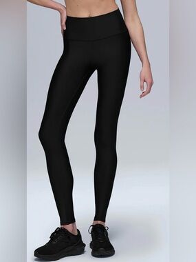 Alo Airlift Winter Warm High-waist legging | color: black | size: XS